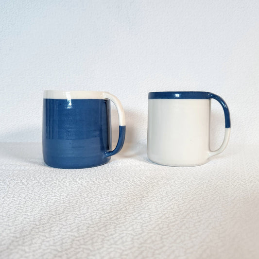 Set of 2 blue and white mugs